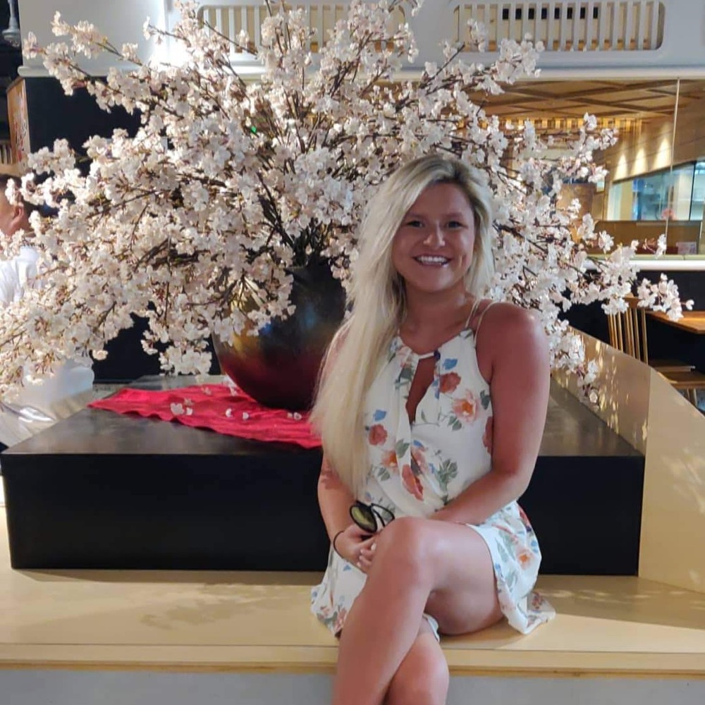 Meet your Posher, Melissa
